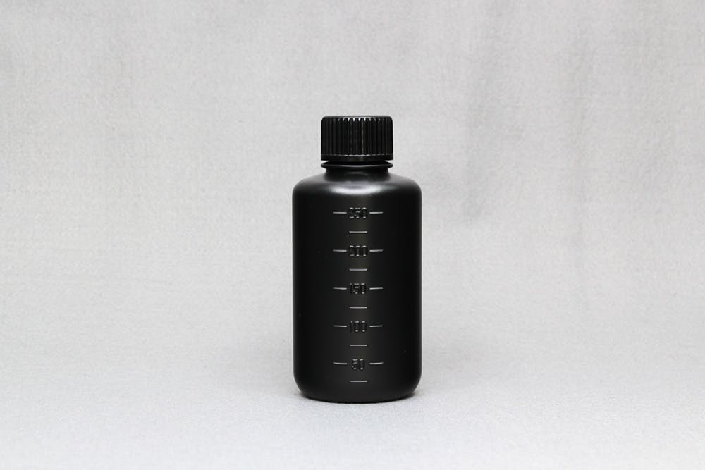 コクゴ JKボトル 細口 遮光 250ml 101-2010202 4942594101144 (CDC) スポイト・ジョーゴ・ビン コクゴ JKボトル 細口 遮光 250ml 101-2010202 4942594101144 (CDC) スポイト・ジョーゴ・ビン
