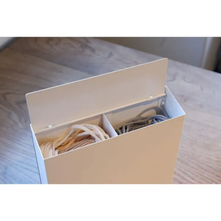 日東 マグネット式ダブルマスクストッカー ホワイト(WH) DMS-WH インテリア 家具 収納 おしゃれ 4580153763282【別送品】