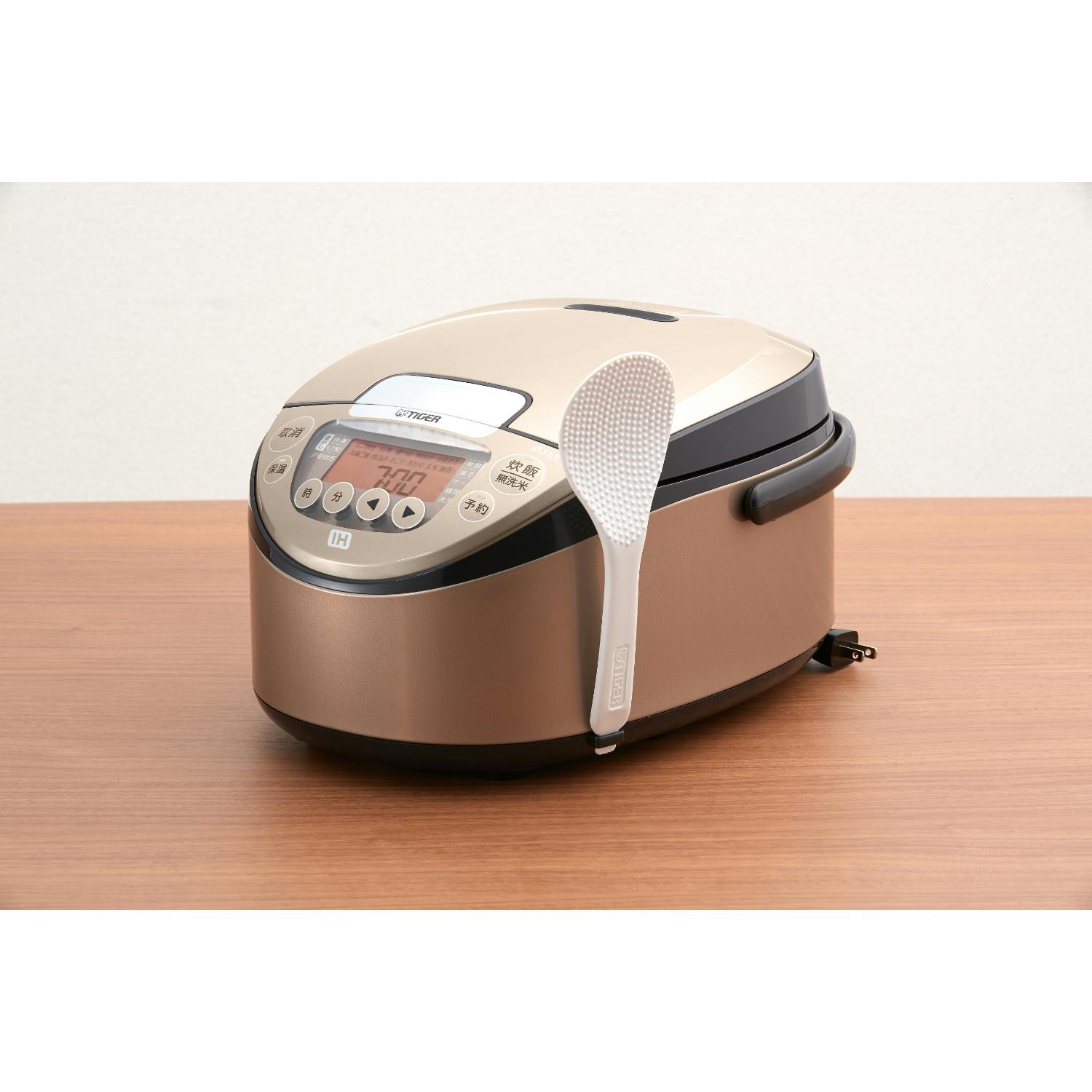 美品】タイガー IH炊飯器 JPW-A100（シャンパンゴールド Amazon | JPW-A100-NP(シャンパンゴールド) 炊きたて IHジャー