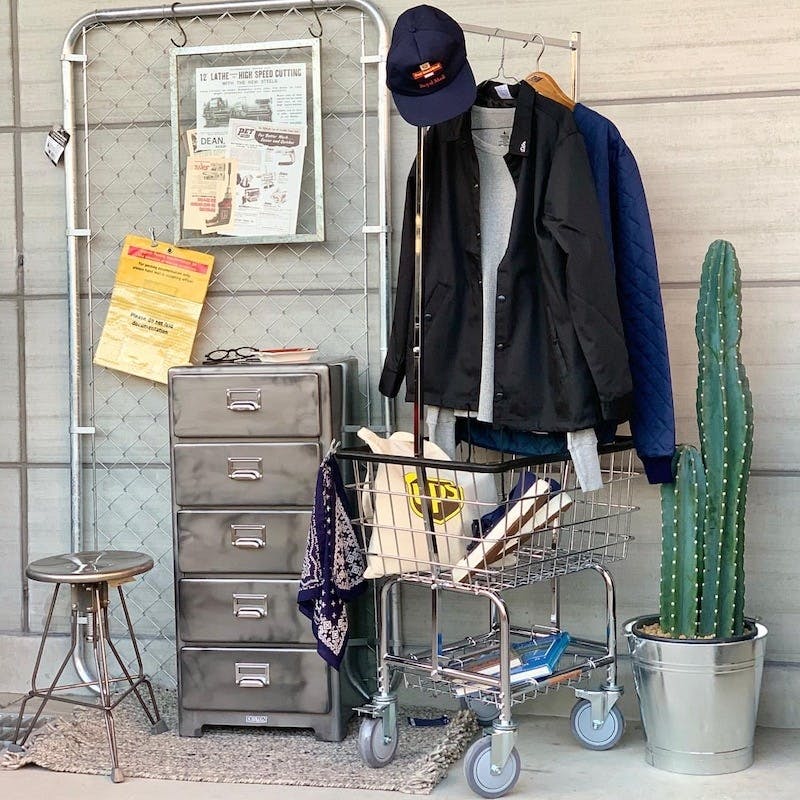 【極美品】LAUNDRY CART WITH POLE RACK CHROME 極美品】LAUNDRY CART WITH POLE RACK CHROME 極美品】LAUNDRY CART