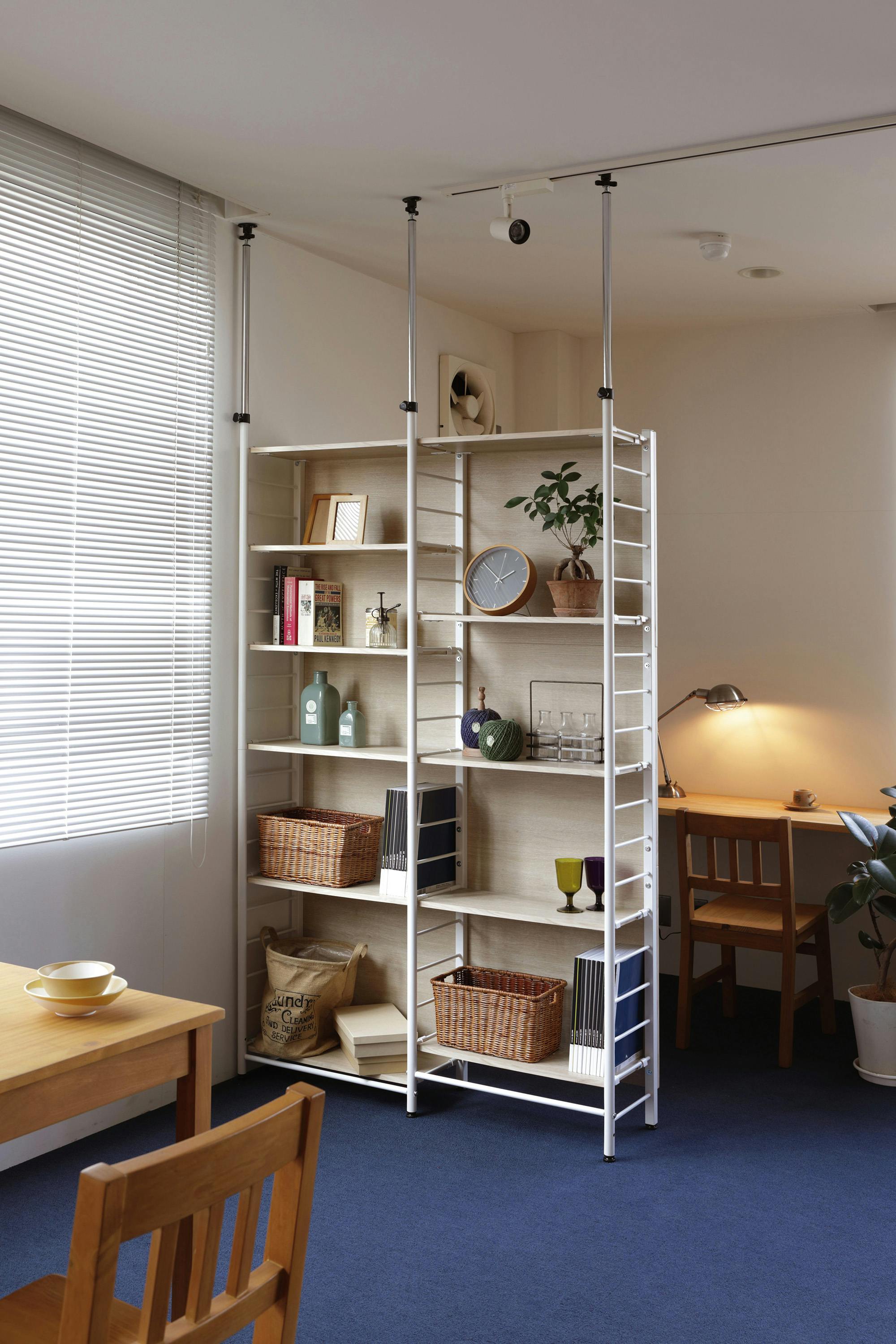 KOEKI 弘益 UTILITY HTR-P2(NA) スクリーンラック 117.5×30.5×208-290