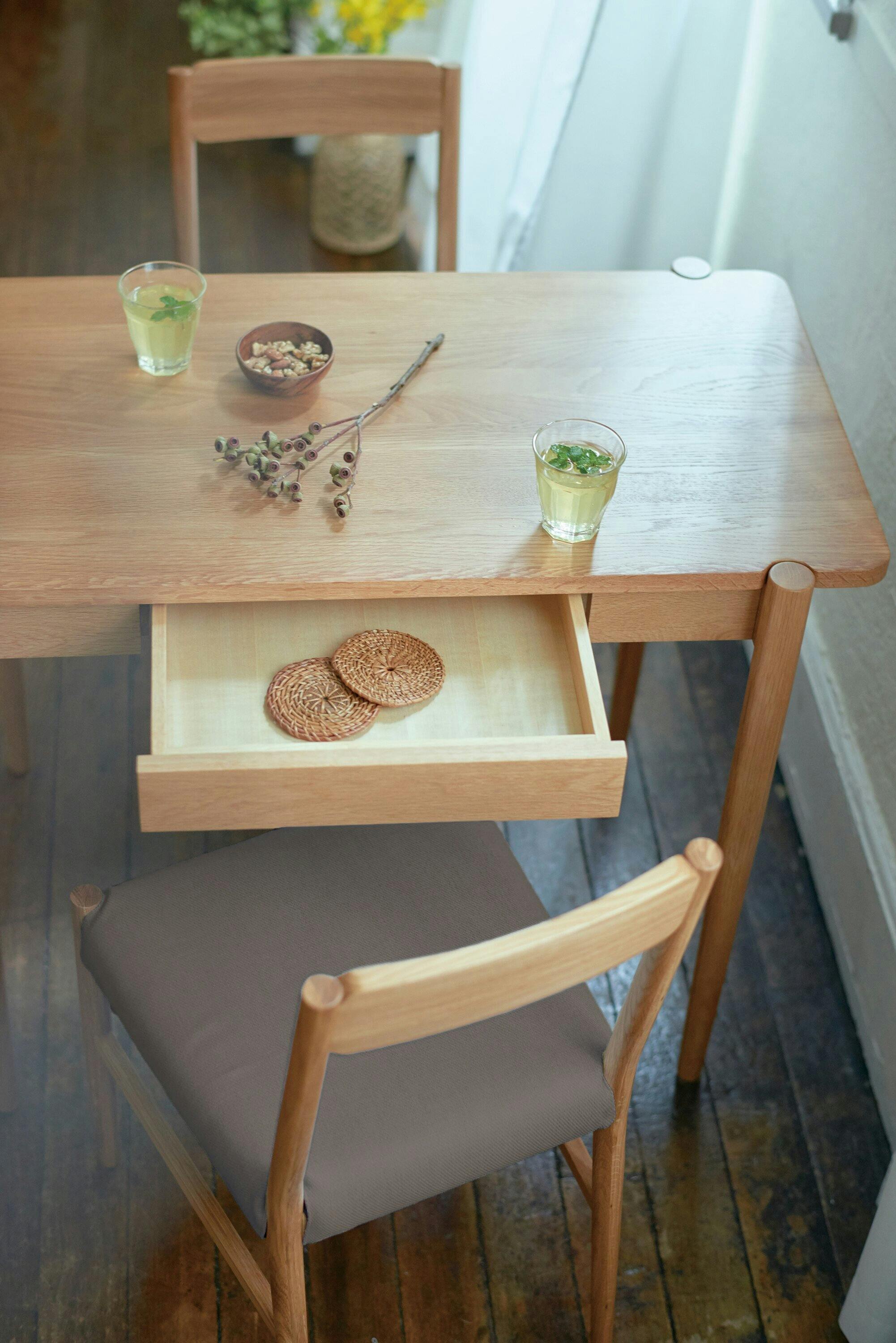 KOEKI 弘益 SIEVE ダイニングテーブル SVE-DT006M dent dining table