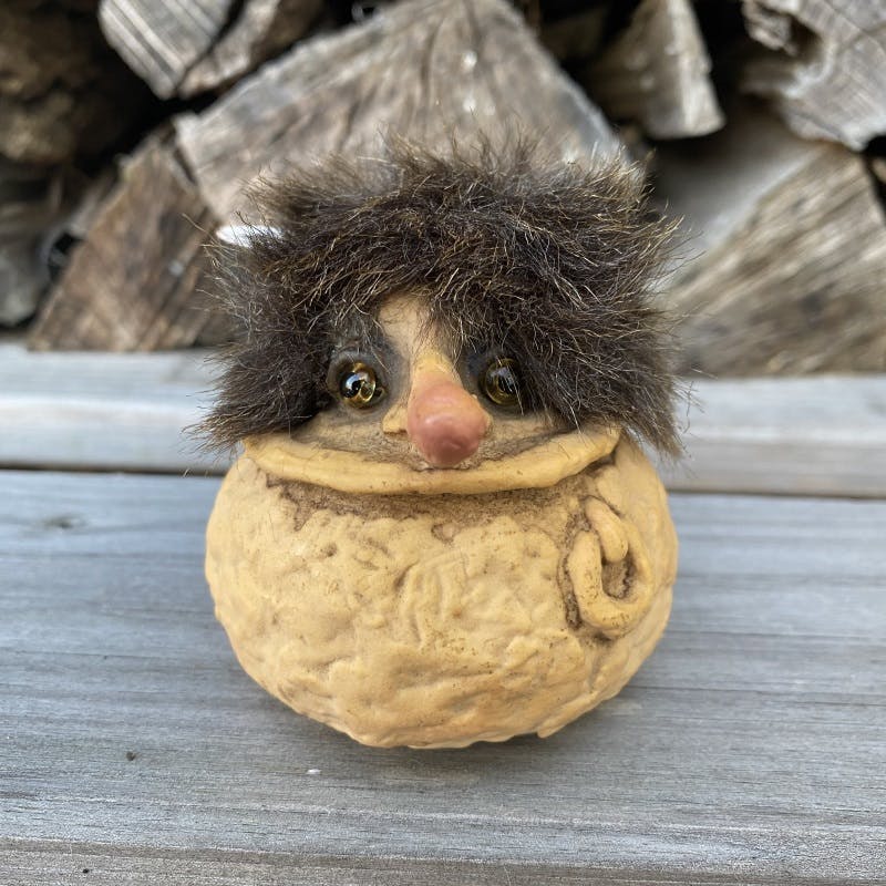 Nyform トロール　troll ズボン上げてる子 Nyform トロール troll ズボン上げてる子 Amazon.co.jp: トロール人形