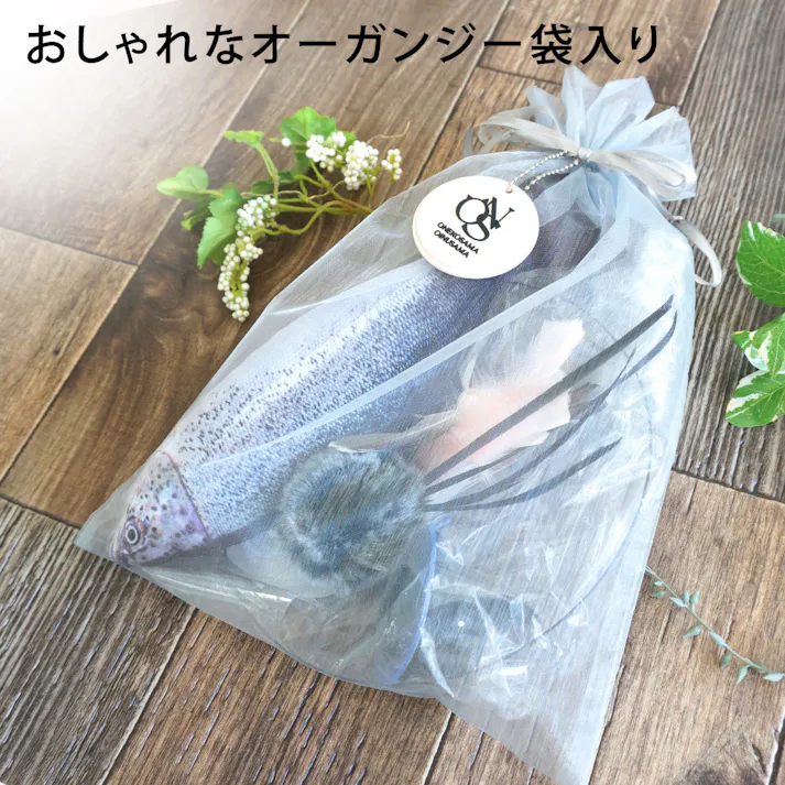 ONEKOSAMA OINUSAMA ねこじゃらし&お魚おもちゃ 6点ギフトセット ポンポン 猫 丈夫 鈴付 取り換え羽根 ons0051-pom【別送品】