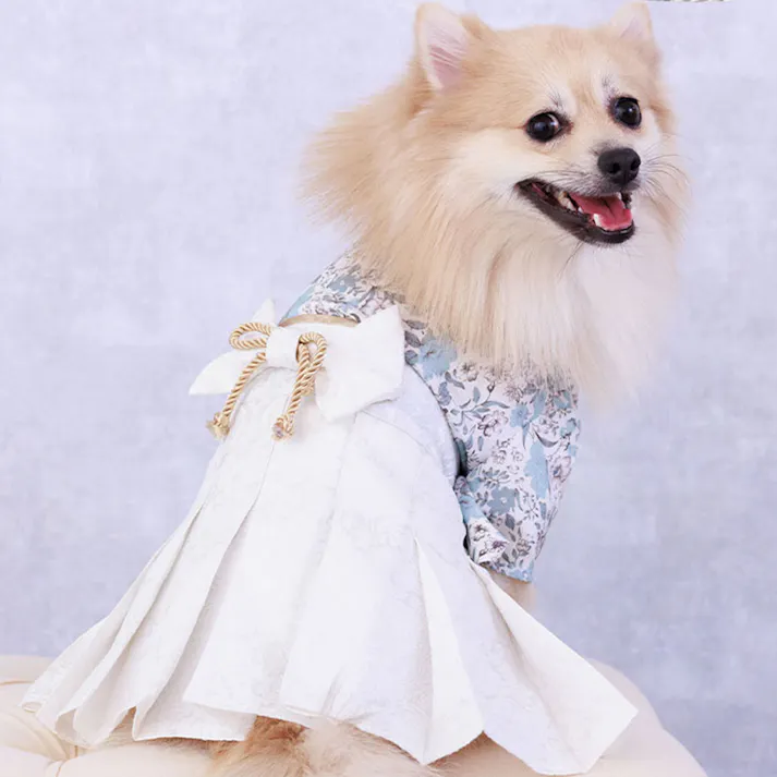 ONEKOSAMA OINUSAMA 袴風 着物 ペットウェア 小花柄ブルーグレー 4L 中型犬 洗える ons0082-st-blgr-4L【別送品】