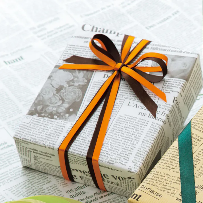 HEIKO シモジマ 包装紙 半才 特厚 レターフラワー焦茶 100枚入×10 002335561(CDC)【別送品】