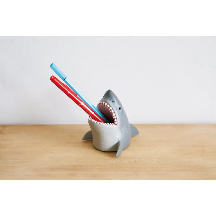 セトクラフト ペンスタンド(ホオジロザメ) R23-1021【別送品】