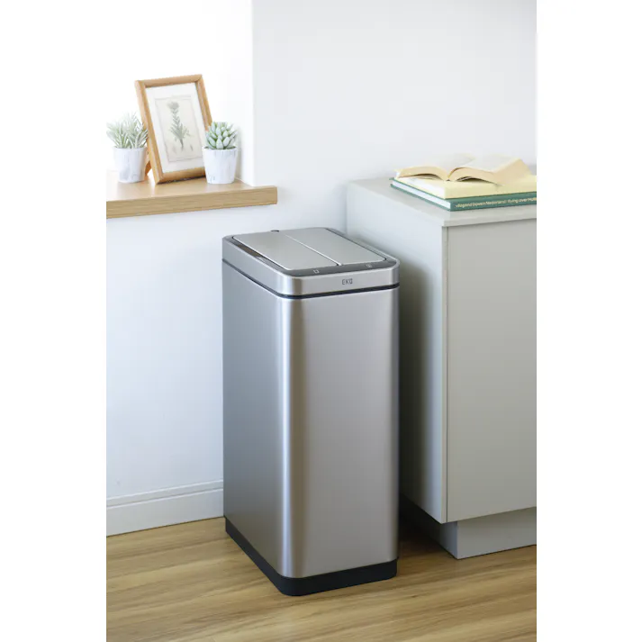 EKOJAPAN EKO エックスウィング センサービン 45L シルバー EK9387MMT-45L ごみ箱 ゴミ箱自動開閉 センサー式45L 両開き USB充電式C ステンレス インナーボックス付 6951800608139【別送品】