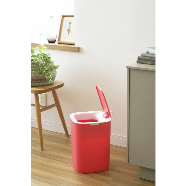 EKOJAPAN EKO モランディ スマート プラスチックセンサービン 12L レッド EK6288P-12L-RD ごみ箱 ゴミ箱自動開閉 センサー式12L シリコンシーリング オムツ ニオイ漏れ防止 アルカリ電池式 単4×4本 6951800678903【別送品】