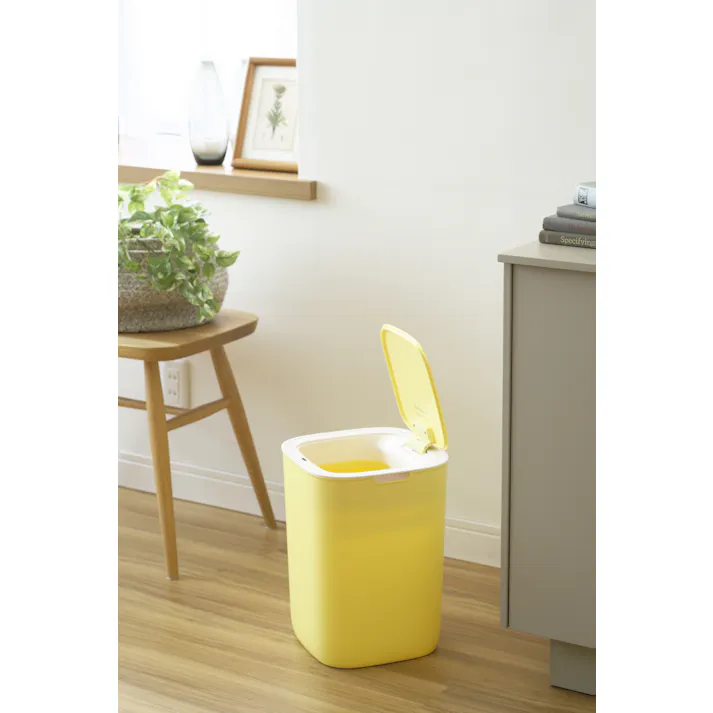 EKOJAPAN EKO モランディ スマート プラスチックセンサービン 12L イエロー EK6288P-12L-YL ごみ箱 ゴミ箱自動開閉 センサー式12L シリコンシーリング オムツ ニオイ漏れ防止 アルカリ電池式 単4×4本 6951800678910【別送品】