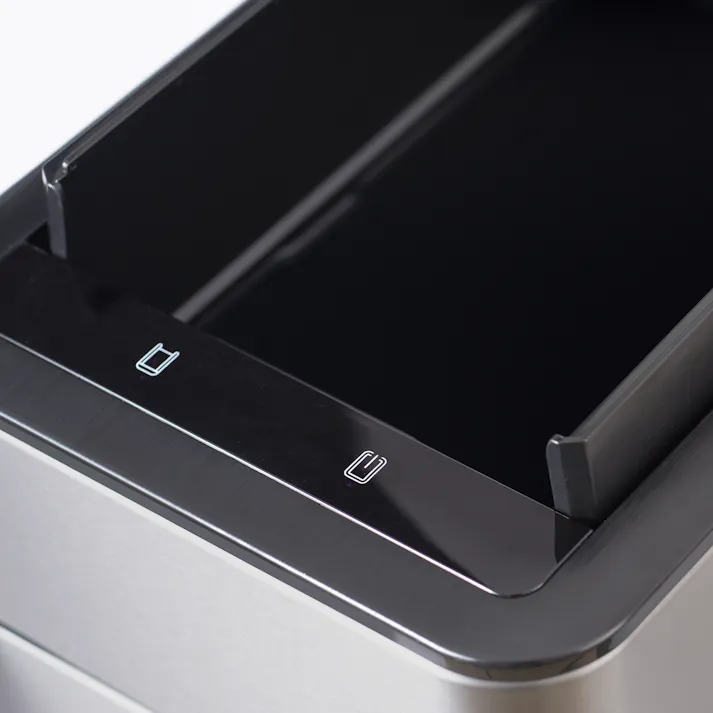 EKOJAPAN ファントムプロセンサービン 50L MMT シルバー EK9577-50L-MMT EKO ごみ箱 ゴミ箱自動開閉 センサー式 アルカリ電池式 単3×2本 インナーボックス付 音が静か 省電力設計 電池残量表示 6951800627116【別送品】