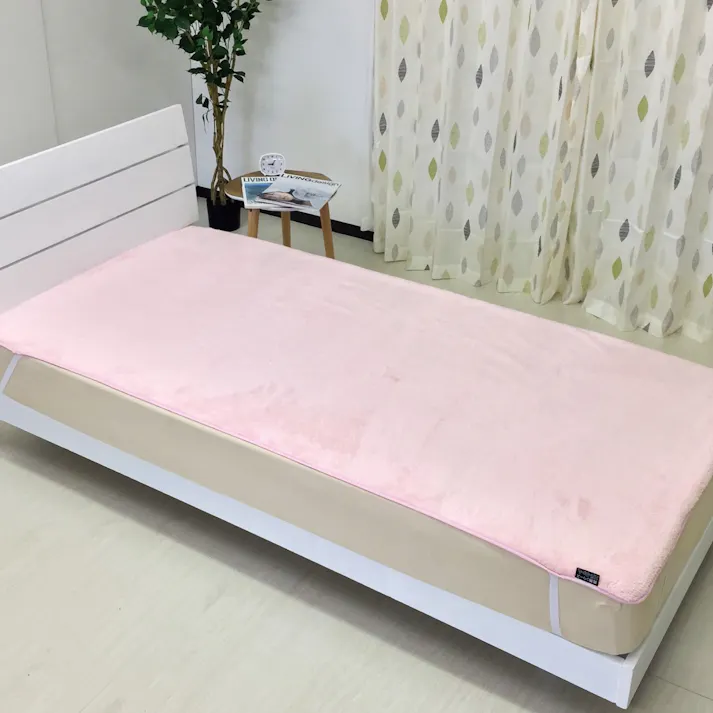 オーシン エバーウォーム 吸湿発熱 敷パッド ダブル 140×200cm ピンク 寝室 吸湿発熱 敷パッド 秋冬 ダブル 洗える 4958308326376【別送品】