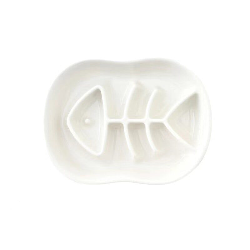 Petifam 陶器製早食い防止皿 フィッシュボーン ホワイト 4580756812028 ペット食器 Petifam 陶器製早食い防止皿 フィッシュボーン ホワイト 4580756812028 ペット食器