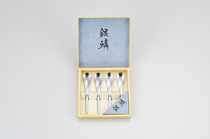 タマハシ 銀鱗 コーヒースプーン4pcセット スプーン・フォーク 4975192089422 GR-106 スプーン・フォーク タマハシ 銀鱗 コーヒースプーン4pcセット スプーン・フォーク 4975192089422 GR-106 スプーン・フォーク