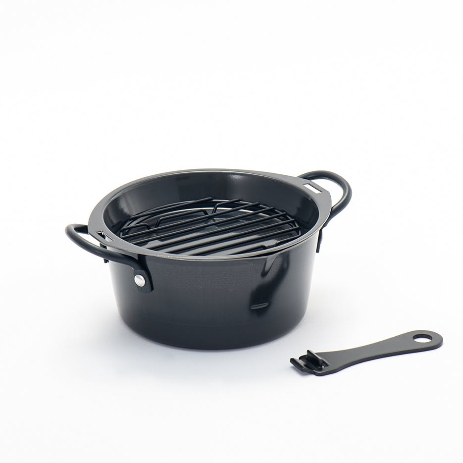 サミット工業 機能が自慢!揚げ鍋16cm(揚げバット付) 鍋 4582257002717 SKA-014 片手鍋 サミット工業 機能が自慢!揚げ鍋16cm(揚げバット付) 鍋 4582257002717 SKA-014 片手鍋