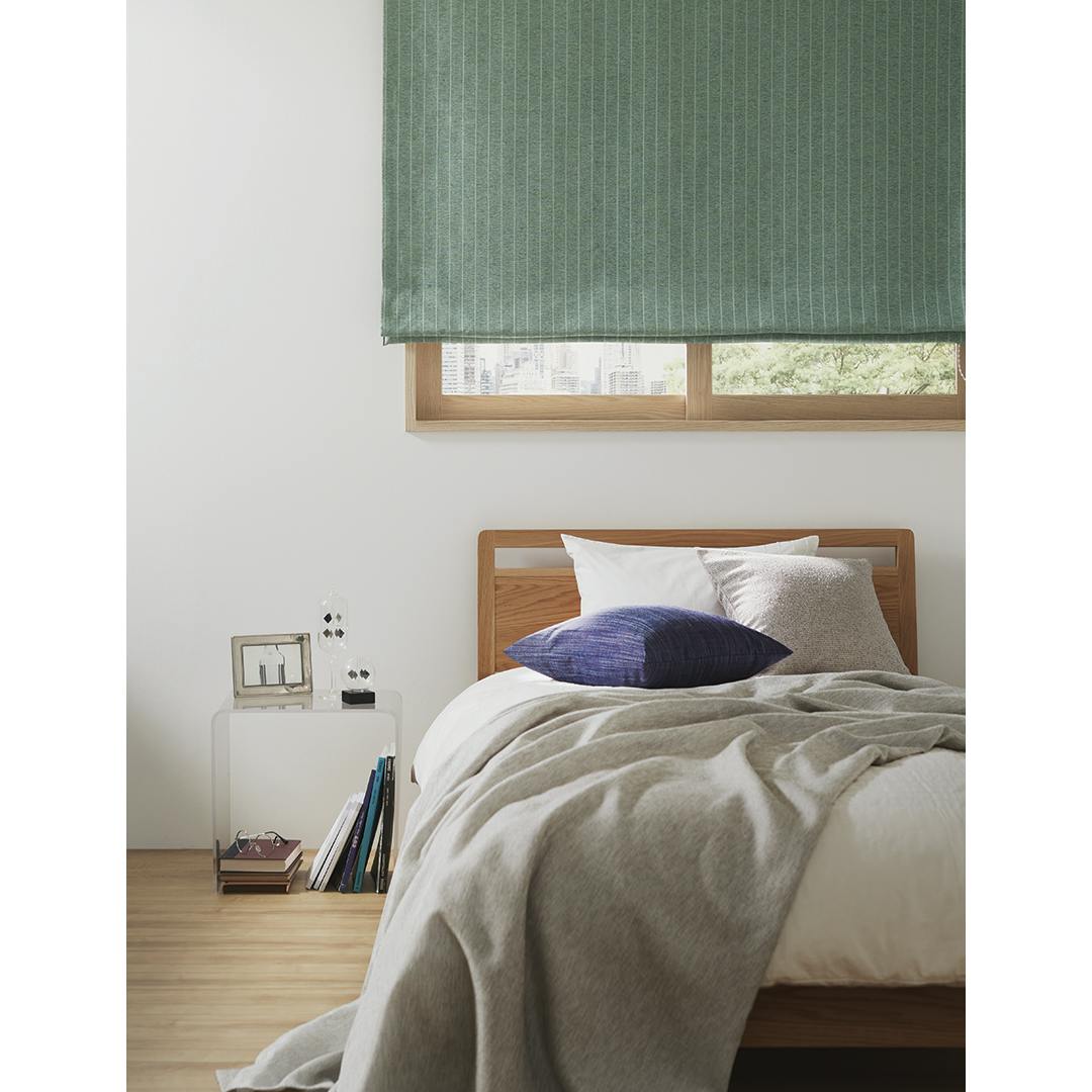 ベージュ系のカーテン1組（2枚）幅300cm（150cm×２）・長さ約200cm s-curtains13mw2.jpg