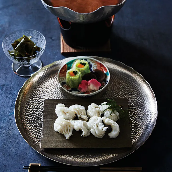 ギフトカタログ 日本のおいしい食べ物 伽羅(きゃら) 結婚祝 出産内祝 御祝 内祝 御礼 御中元 御歳暮 2309426【別送品】