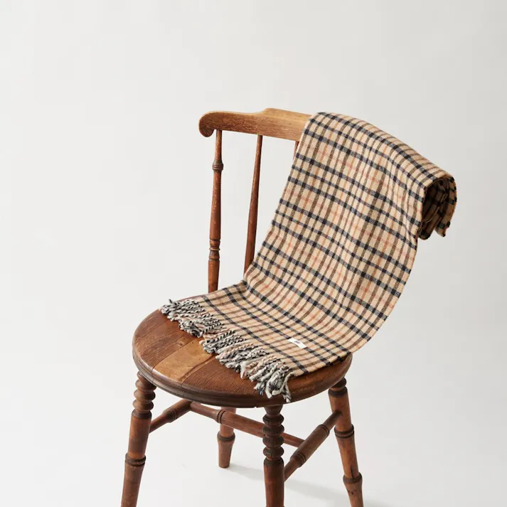 ギフトカタログ ミストラル マリーゴールド 結婚祝 出産祝 御祝 内祝 御礼 御中元 御歳暮 2503114【別送品】