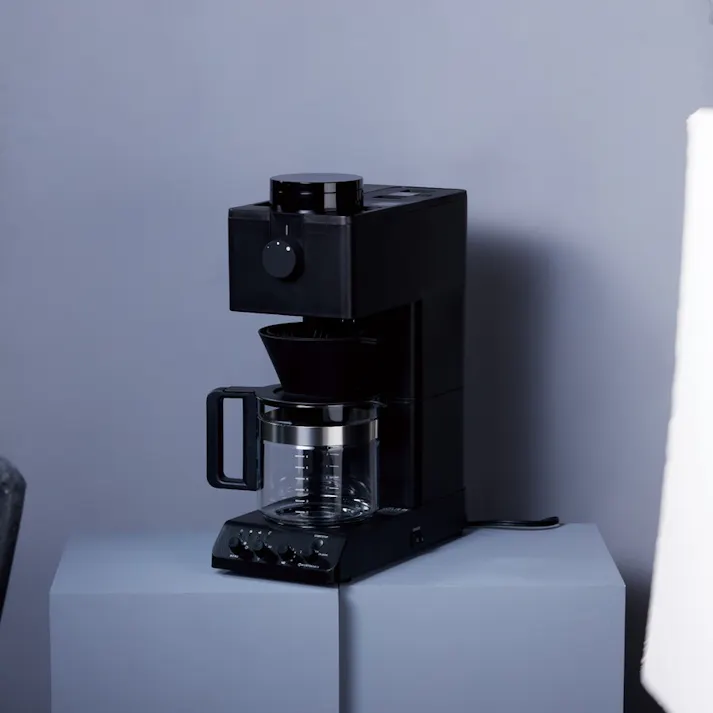 ギフトカタログ ミストラル アンティーブ 結婚祝 出産祝 御祝 内祝 御礼 御中元 御歳暮 2503131【別送品】