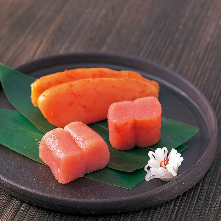 ギフトカタログ ミストラル プルメリア「御歳暮」熨斗付き 得意先 上司 会社 親族 友人 2503112-6【別送品】