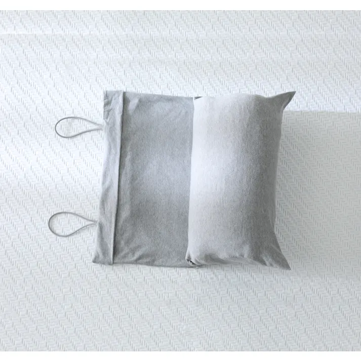 ZINUS(ジヌス) Travel ピロー 寝具 枕 抗菌加工カバー 高密度メモリーフォーム 4573556102772 ZJ-PMPMP4-06S【別送品】