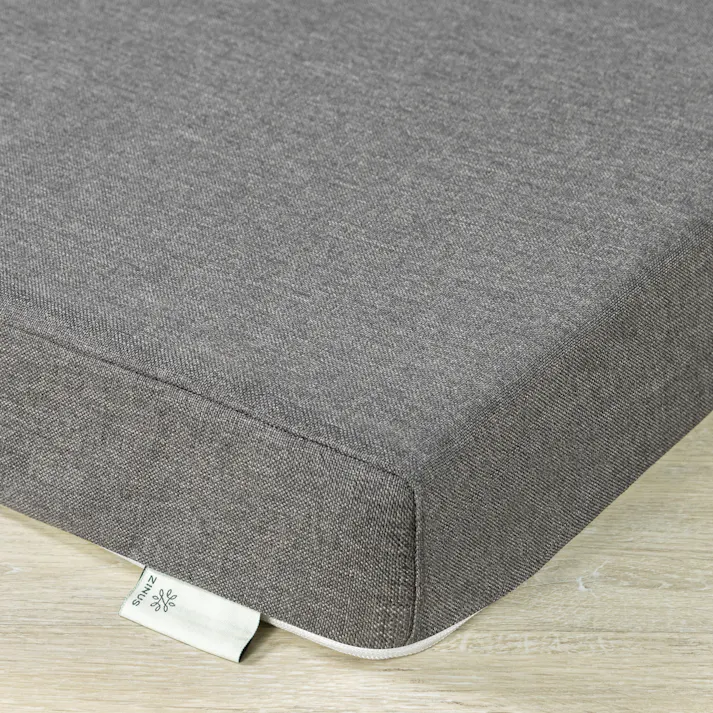 ZINUS(ジヌス) 高反発マットレス 三つ折り 9cm セミダブル 寝具 マットレス 三つ折り フロアソファーにもなる高反発マットレス 4573556101102 ZJ-TMTTR1-03SD【別送品】