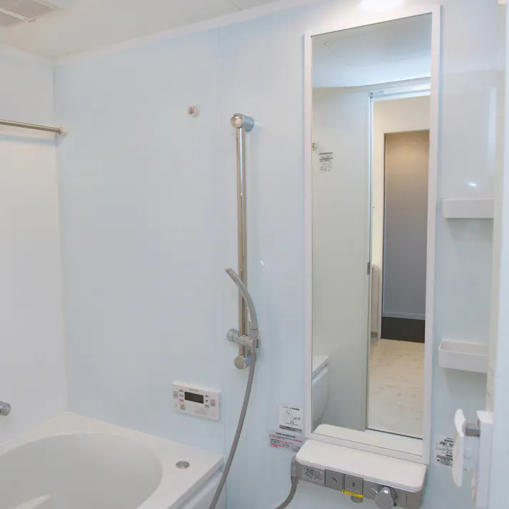 アイリスオーヤマ LEDポーチ・浴室灯 円型 昼白色相当 520lm IRCL5N-CIPLS-BS シルバー 照明 お風呂 ポーチ・浴室灯 4967576130608【別送品】