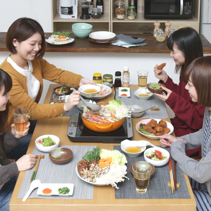 アイリスオーヤマ IHコンロ 1400W(対面操作式) IHC-T61-B ブラック 保温 調理 IH調理器 4967576336574【別送品】