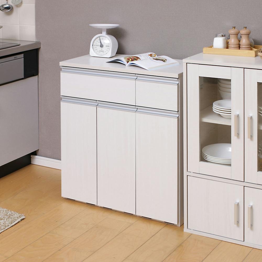 アイリスオーヤマ ガラスキャビネット GKN-9060 オフホワイト キッチン