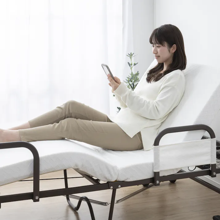 アイリスオーヤマ 折りたたみ電動リクライニングベッド OTB-BDH 寝室 睡眠 ベッド 折りたたみ 電動 4967576472456【別送品】