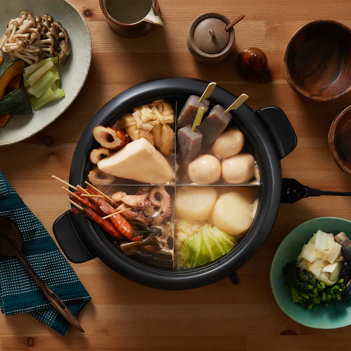 アイリスオーヤマ グリル鍋 3枚プレート IGU-B3-B ブラック 調理家電 ホットプレート 4967576525824【別送品】