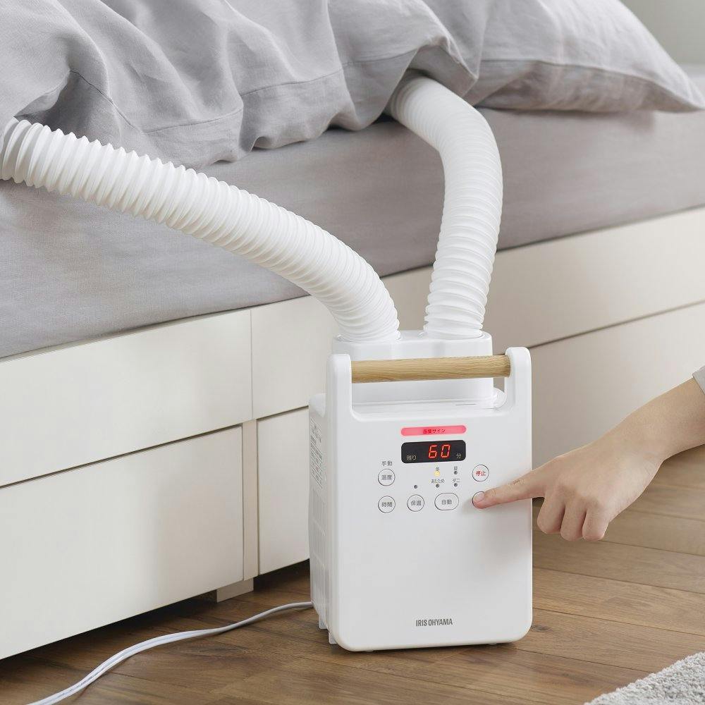 アイリスオーヤマ　新品　ふとん乾燥機 Amazon.co.jp: アイリスオーヤマ ふとん乾燥機 FK-JN1SH-W