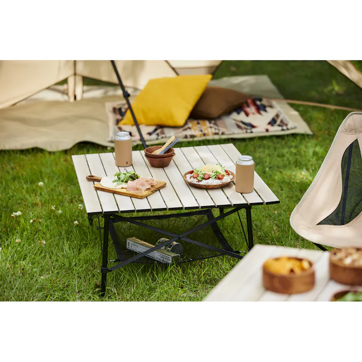 アイリスオーヤマ ウッドグレインテーブル WGT-700 ナチュラル キャンプ バーベキュー レジャー用品 4967576544276【別送品】