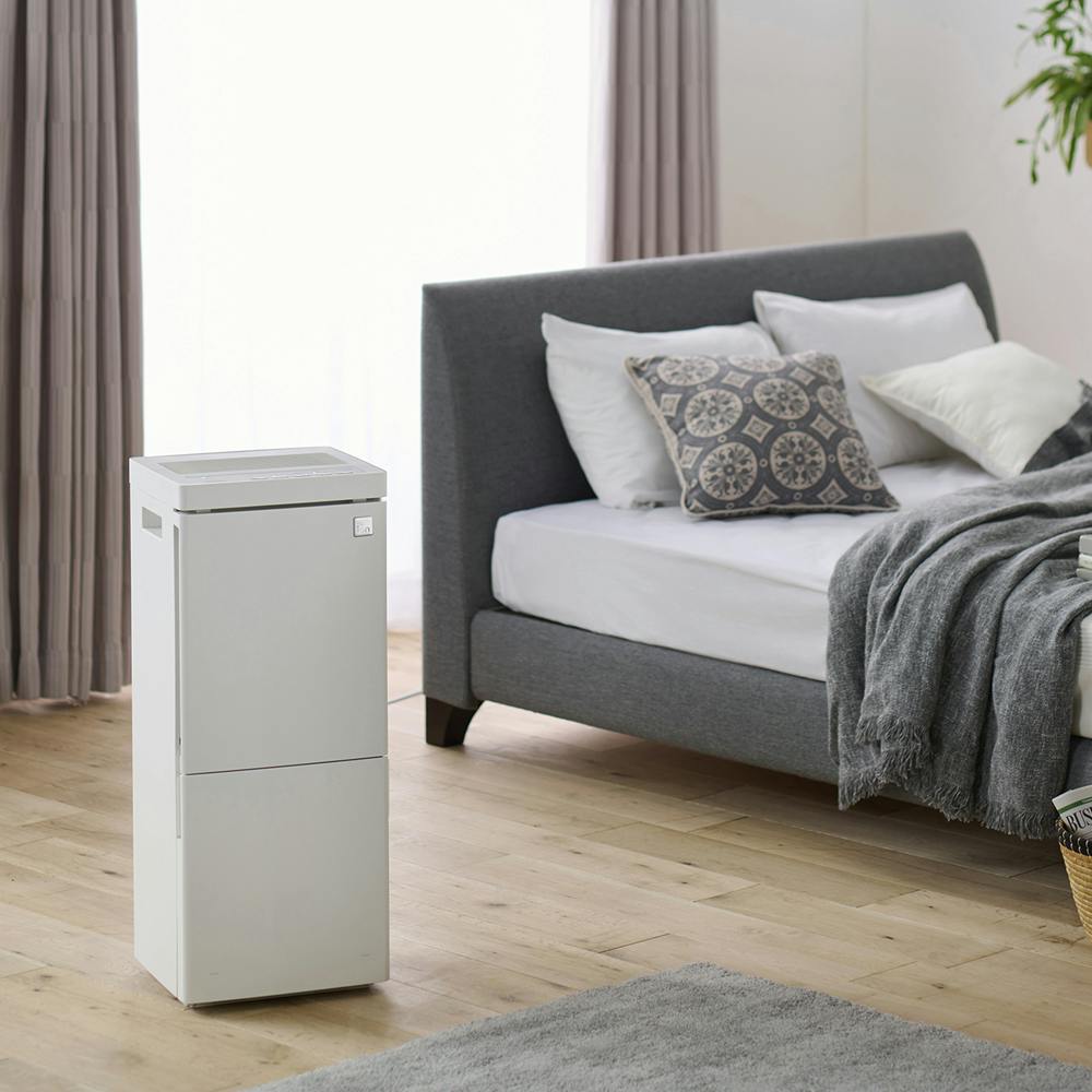 アイリスオーヤマ 気化加湿器900ml HDF-1000-W ホワイト 喉 声