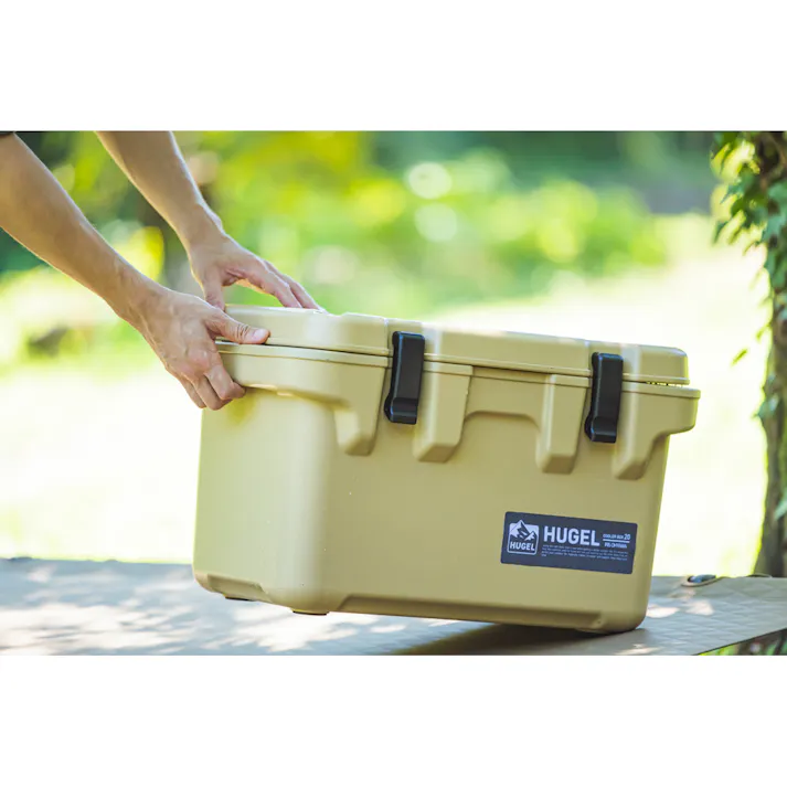 アイリスオーヤマ HUGEL クーラーボックス 20L TC-20 ベージュ キャンプ 釣り クーラーボックス 4967576567954【別送品】