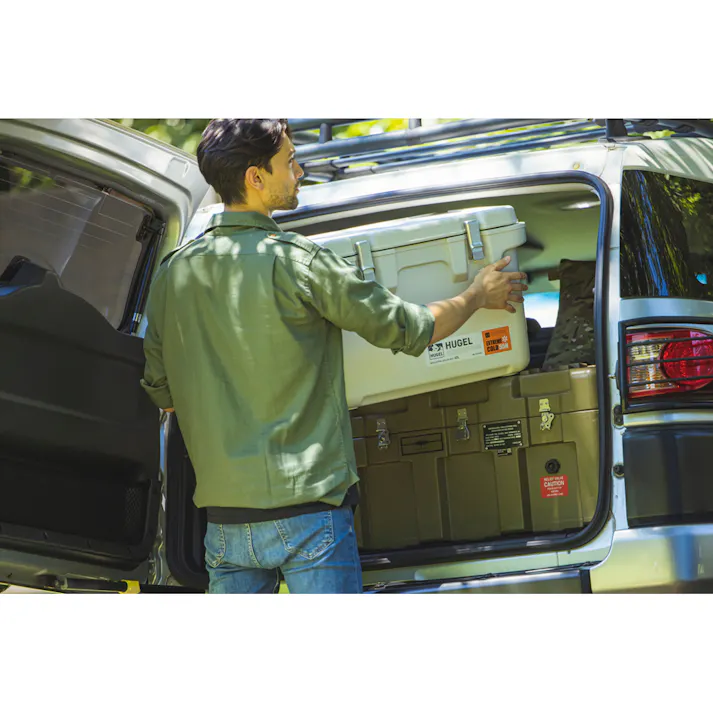 アイリスオーヤマ HUGEL 真空断熱クーラーボックス 40L VITC-40 ホワイトアッシュ キャンプ 釣り クーラーボックス 4967576567961【別送品】