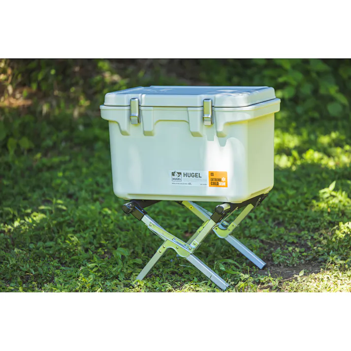 アイリスオーヤマ HUGEL 真空断熱クーラーボックス 40L VITC-40 ホワイトアッシュ キャンプ 釣り クーラーボックス 4967576567961【別送品】