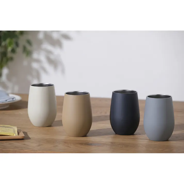 アイリスオーヤマ ステンレスタンブラー250ml STE-250 ブラック タンブラー 飲み物 マグボトル 4967576650595【別送品】