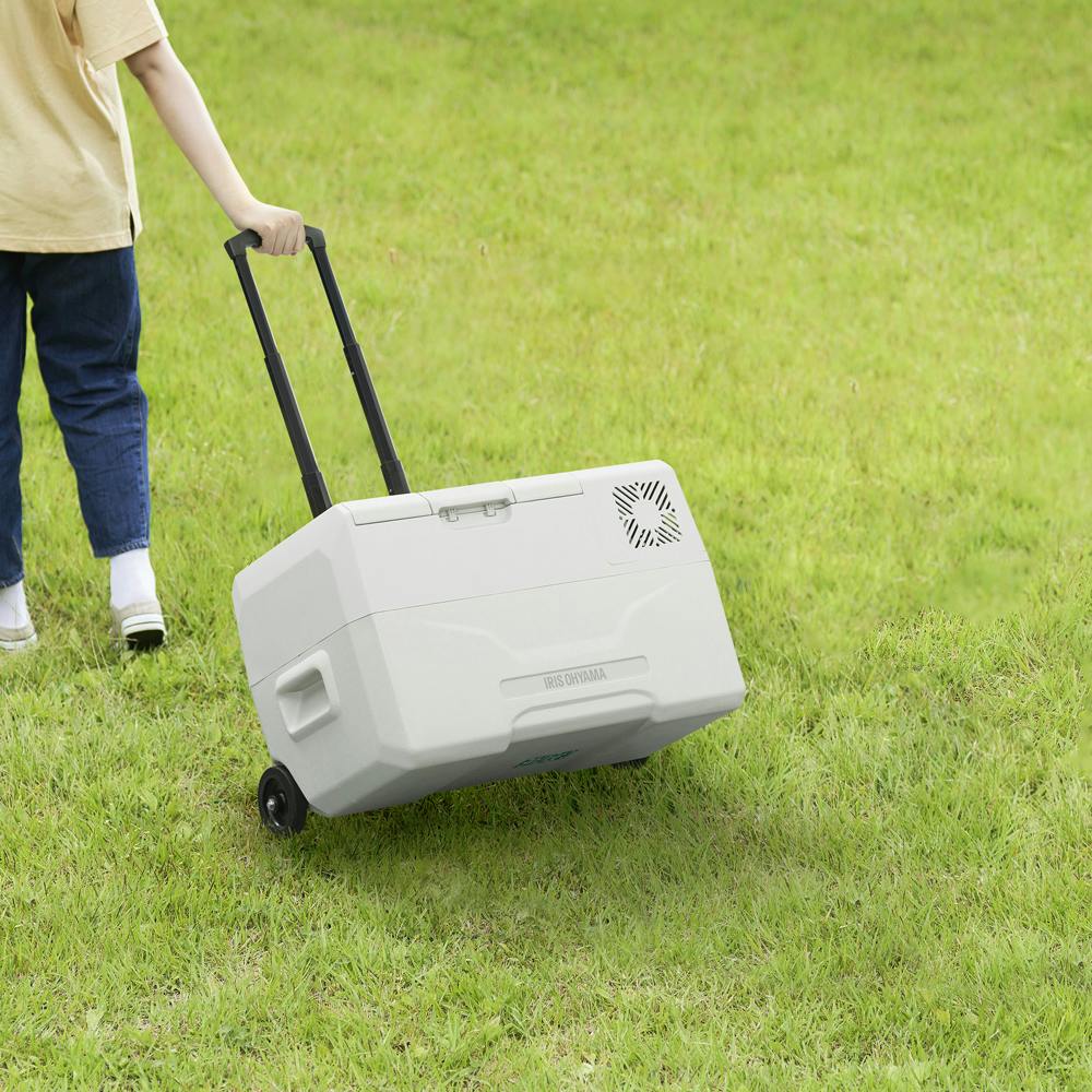 アイリスオーヤマ ポータブル冷蔵冷凍庫30L IPD-3B-W ホワイト 冷蔵庫