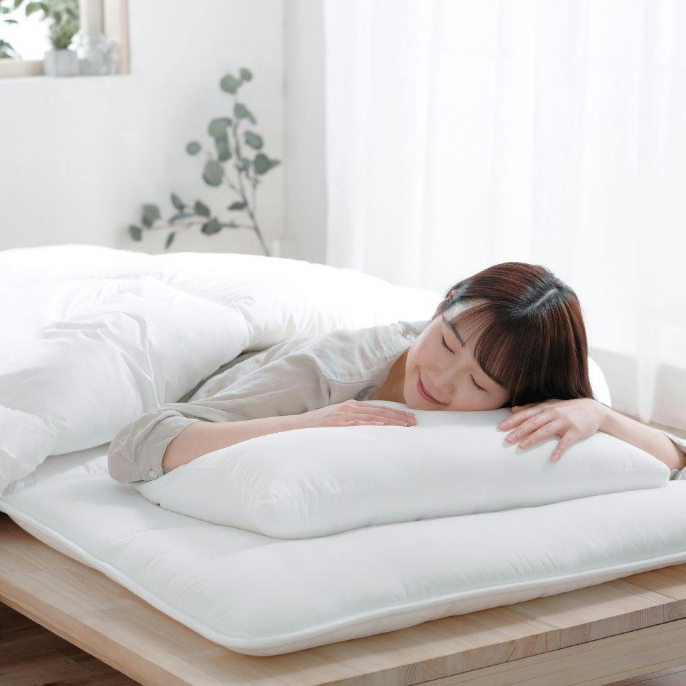 アイリスオーヤマ 洗える敷き布団 洗濯ネット付 SKF-WB05-SN ホワイト