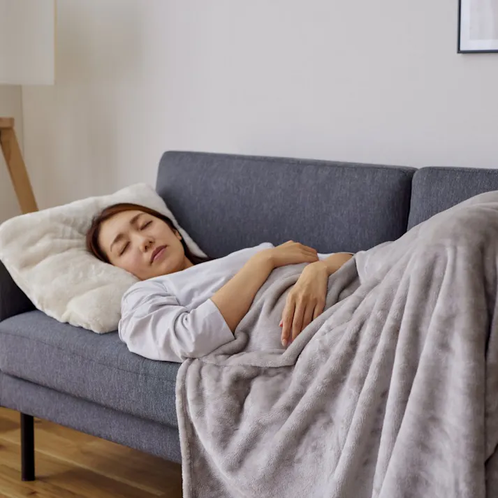 アイリスオーヤマ 3WAYマルチ毛布 M-3M アイボリー 毛布 寝室 睡眠 4967576677943【別送品】