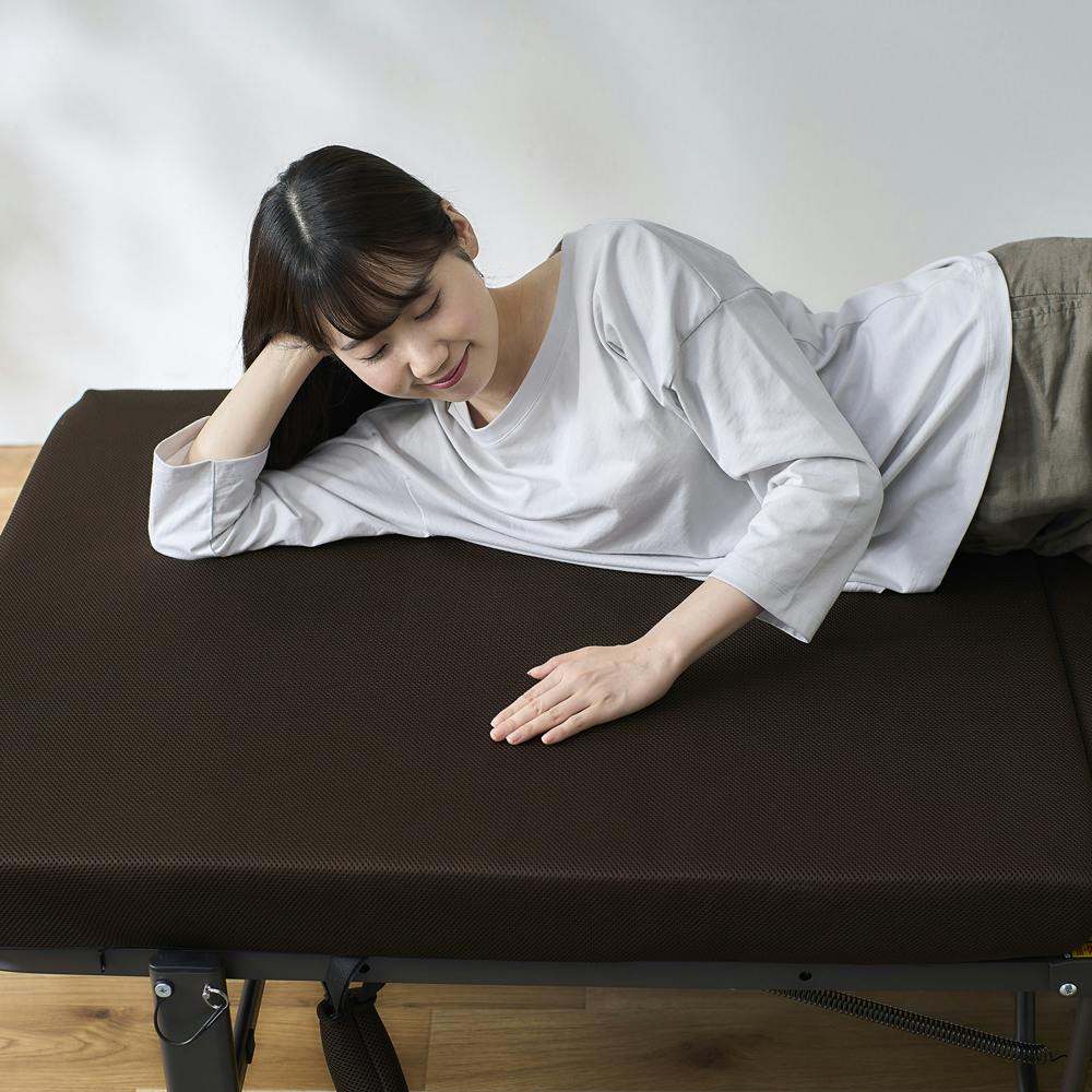 アイリスオーヤマ 折りたたみ電動リクライニングベッド OTBSS-KDH