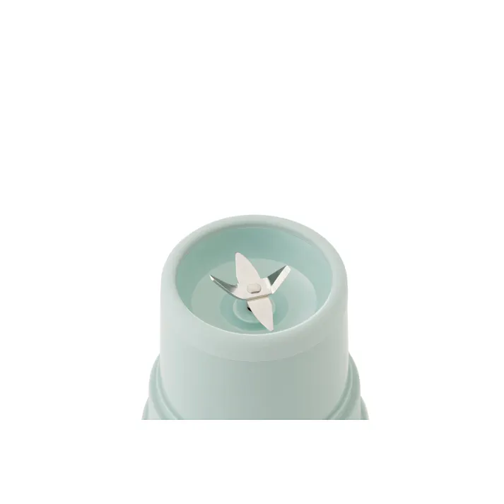 アイリスオーヤマ コードレスブレンダー IBB-C301-G ミントグリーン 調理家電 キッチン 回転刃物 4967576684187【別送品】