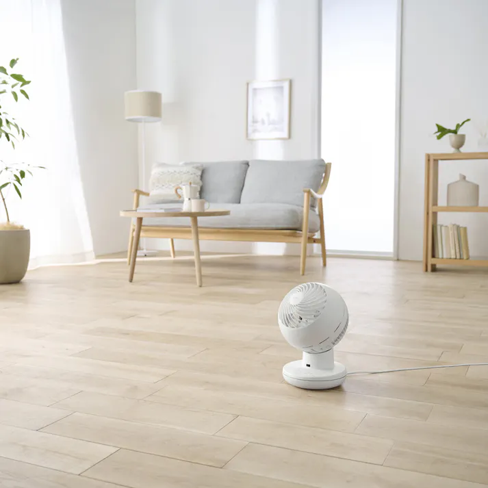 アイリスオーヤマ サーキュレーターアイ DC silent PCF-SDS15T-EC-W ホワイト 循環 空気 サーキュレーター 4967576684521【別送品】