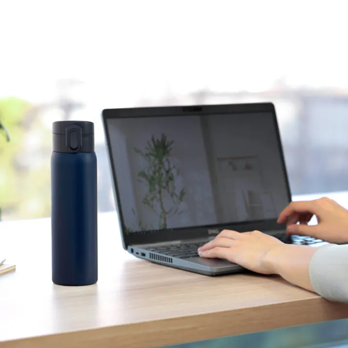 アイリスオーヤマ ステンレスケータイボトル ワンタッチ 500ml SKB-O500 ネイビー 水筒 マグボトル 4967576697583【別送品】
