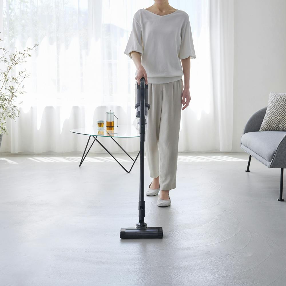 アイリスオーヤマ 充電式サイクロンスティッククリーナー SCD-185PM-B