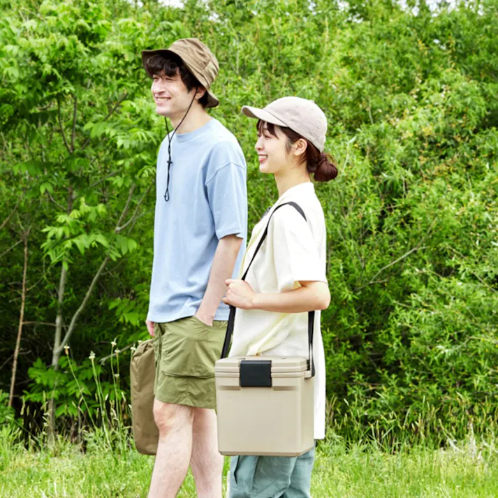 アイリスオーヤマ クーラーボックス CL-7 ベージュ キャンプ 釣り クーラーボックス 4967576706353【別送品】