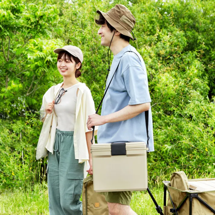 アイリスオーヤマ クーラーボックス CL-15 ベージュ キャンプ 釣り クーラーボックス 4967576706360【別送品】