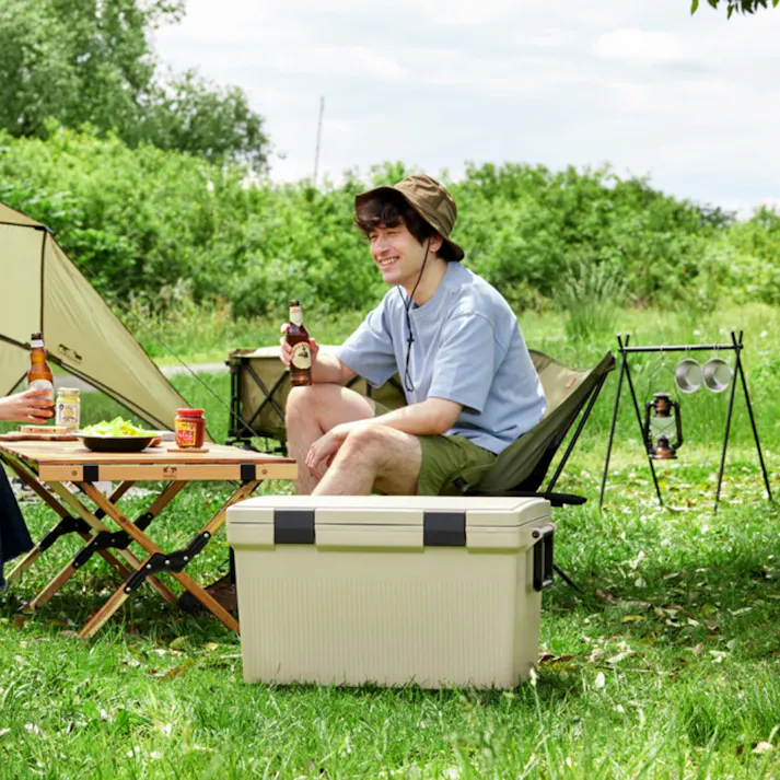 アイリスオーヤマ クーラーボックス CL-45 ベージュ キャンプ 釣り クーラーボックス 4967576706391【別送品】