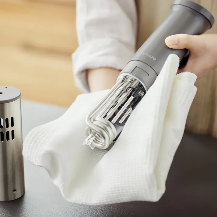 アイリスオーヤマ 低温調理器 LTC-04-H ウォームグレー 調理家電 キッチン 低温調理器 4967576709460【別送品】